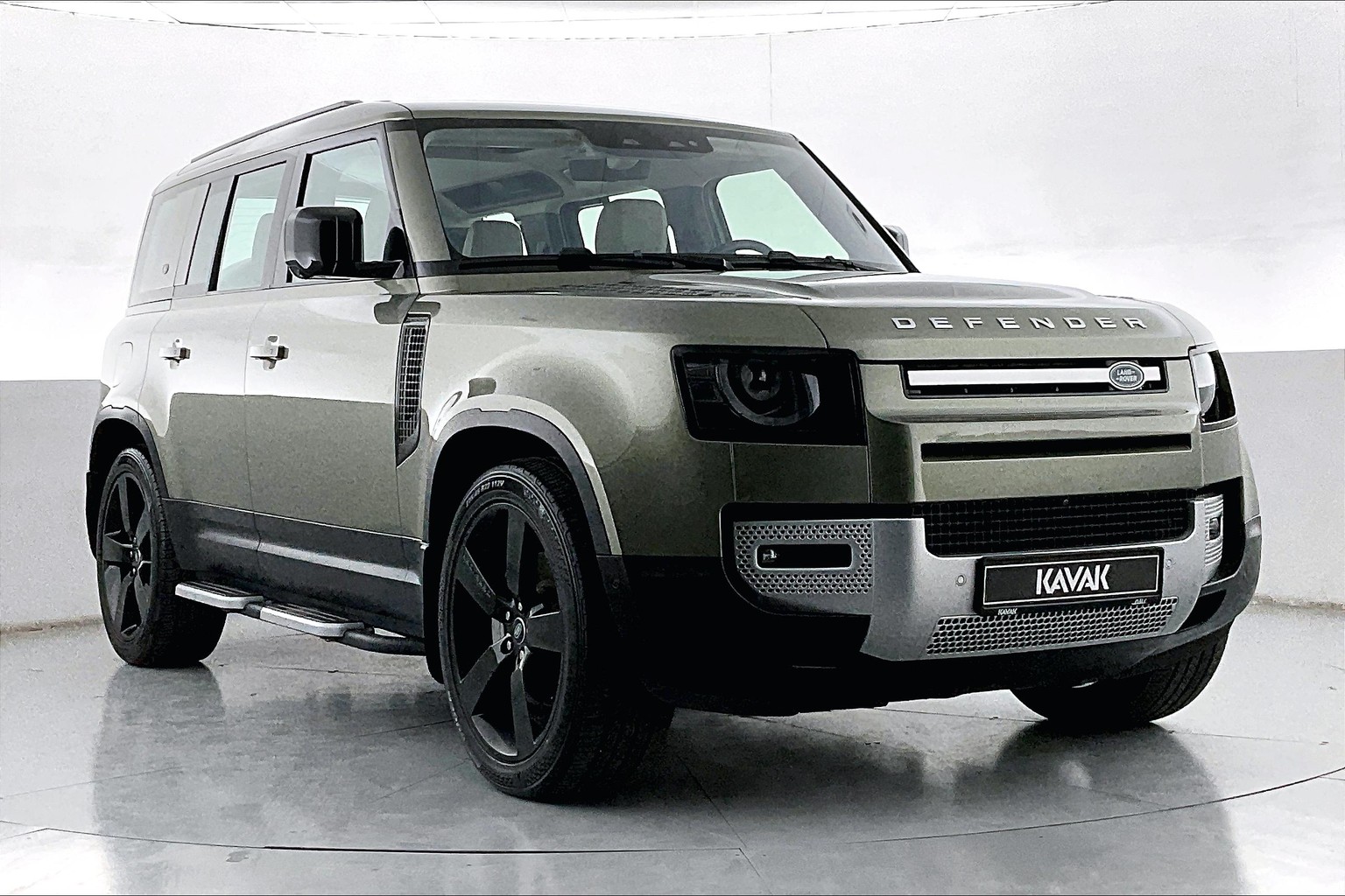 Used Land Rover Defender 2010 Price in UAE, Specs and Reviews for Dubai