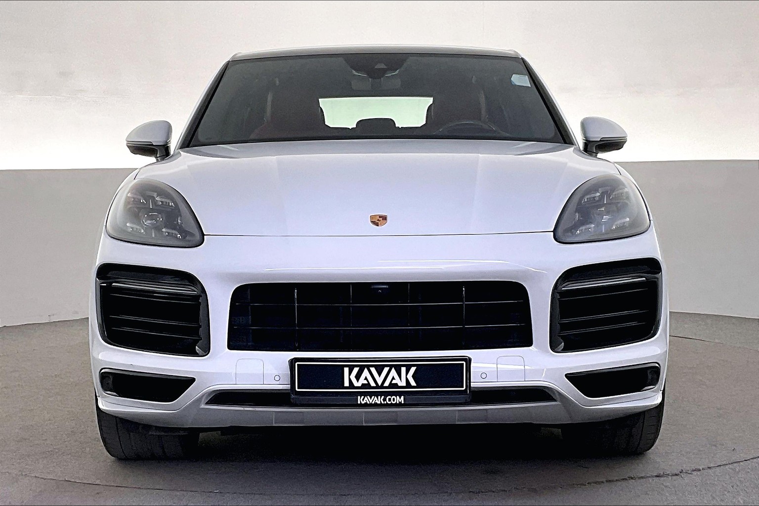 Porsche Cayenne Coupe GTS 2021
