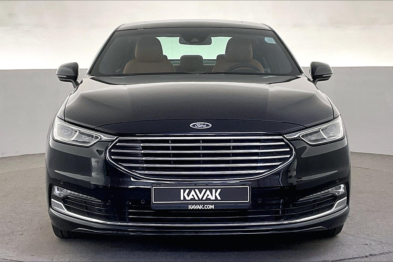 Ford Taurus TITANIUM Sedan 2022