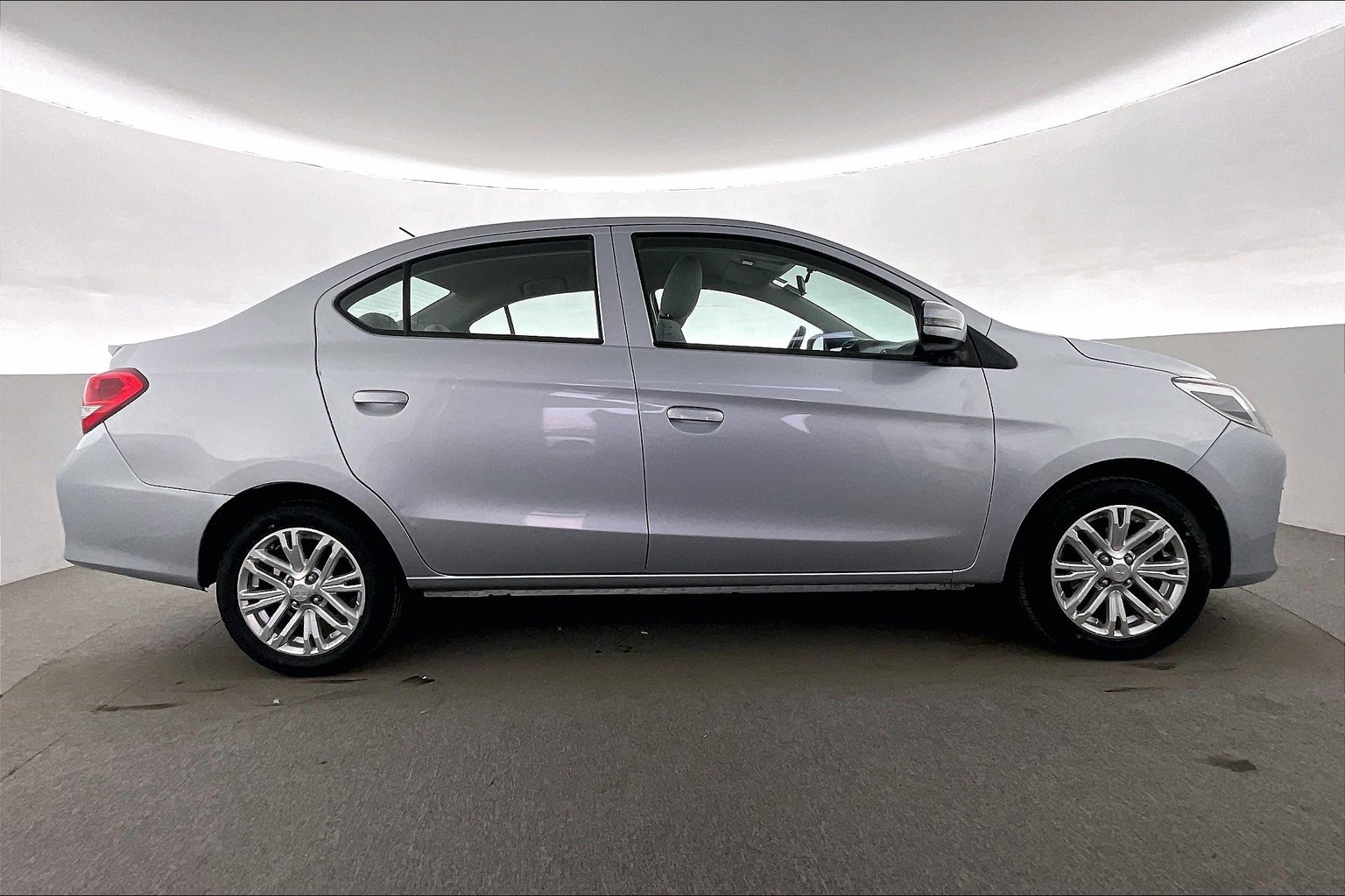 Mitsubishi Attrage GLX MID Sedan 2022