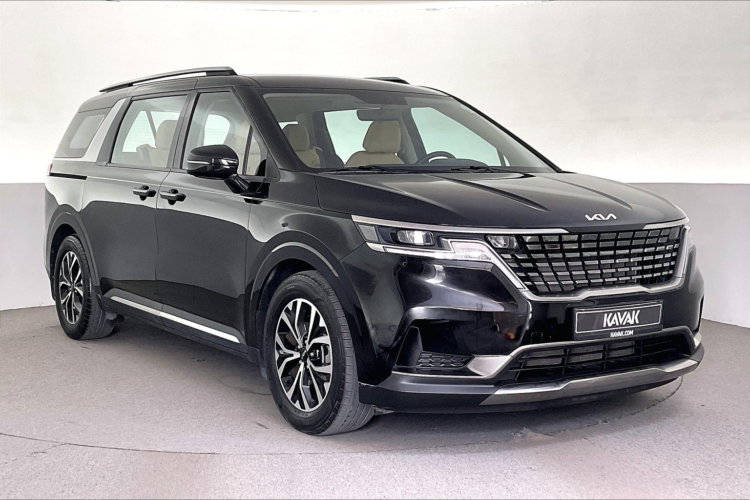 Kia Carnival EX STD Van 2023